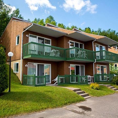 Chalets Condos Sur Le Fjord LʼAnse-Saint-Jean Eksteriør billede